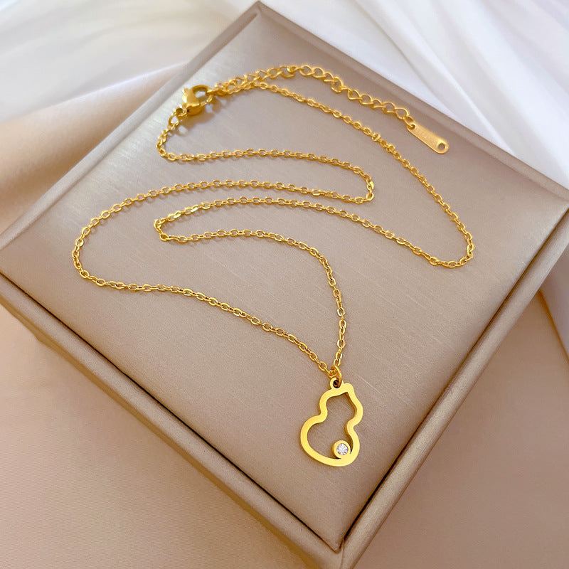 Collana con Pendente Geometrico Minimalista in Acciaio al Titanio con Strass per Ufficio Unisex alla Moda