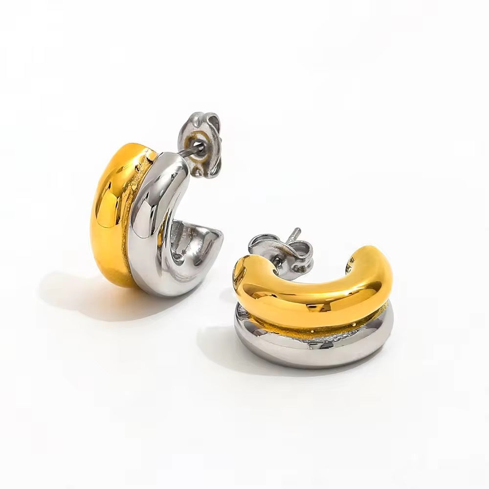 Orecchini a perno geometrici minimalisti in acciaio inossidabile con placcatura in oro 18 carati, design curvo semicircolare a forma di C a doppio strato da donna
