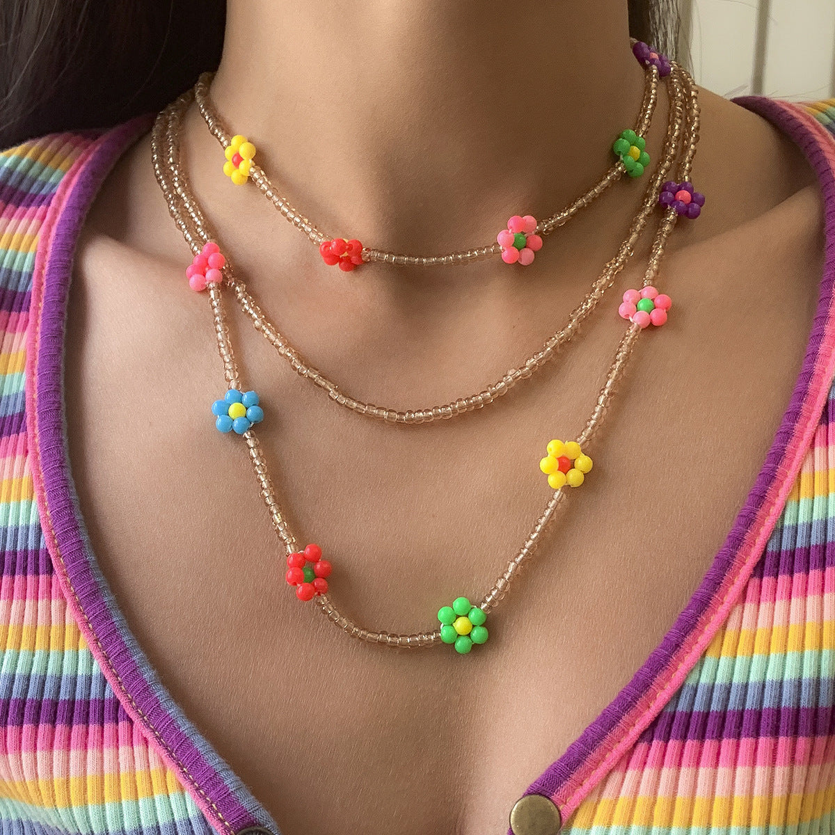 Collana da donna minimalista rustica con perline, floreale, geometrica, fatta a mano