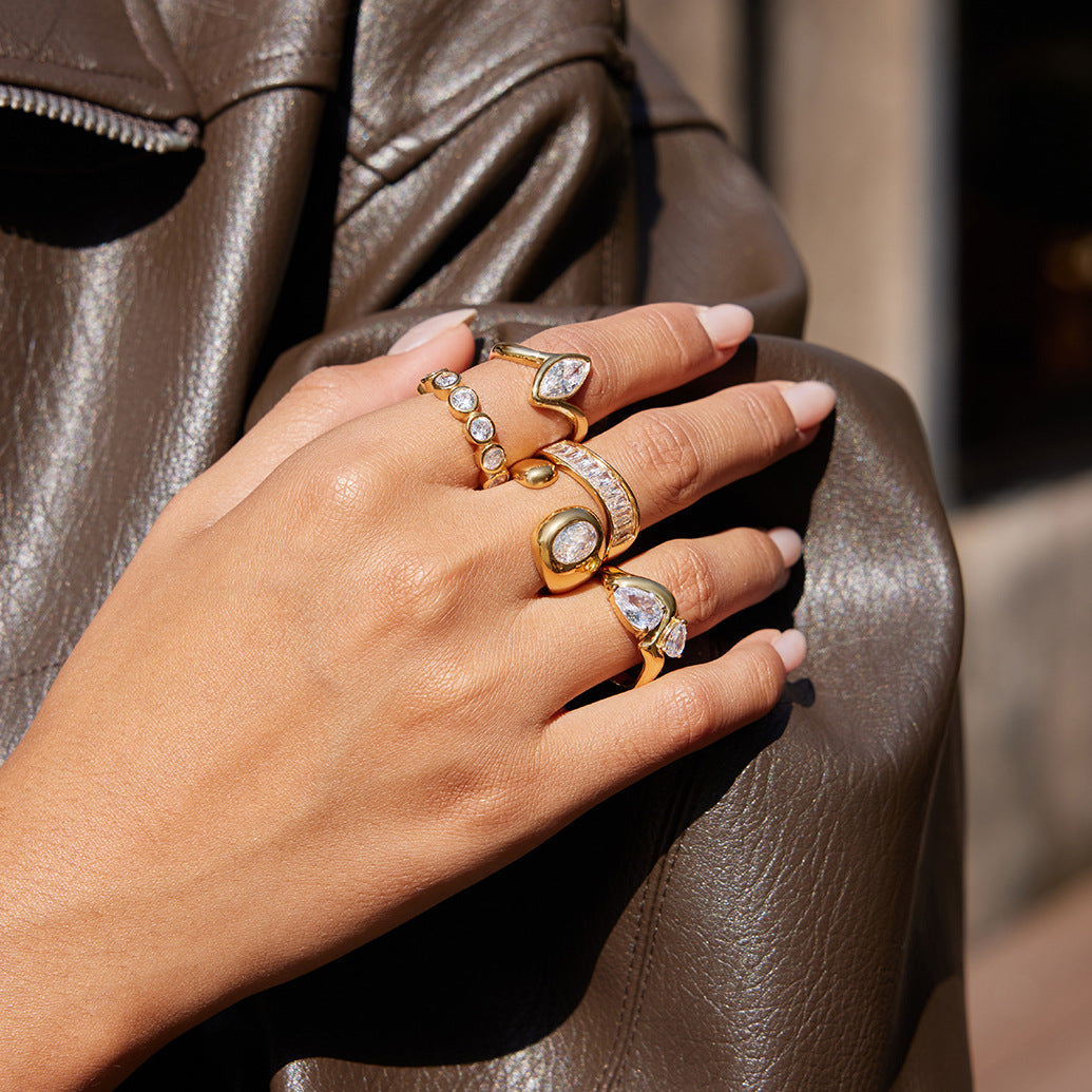 Anillo geométrico de circonia de acero inoxidable con acabado chapado para mujer, accesorio de moda minimalista