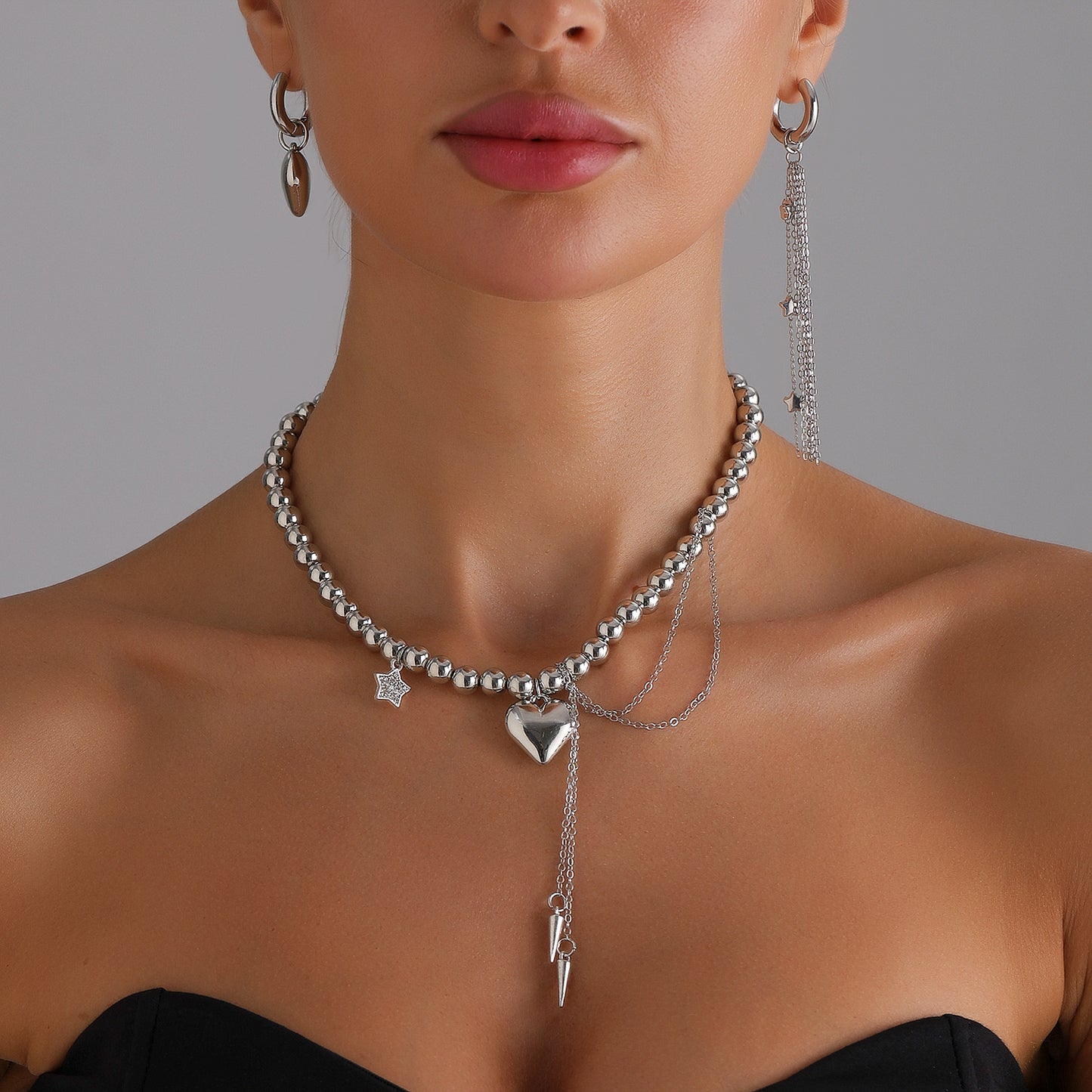 Collar con colgante de aleación con forma de corazón minimalista, borla y detalles de estrellas, cadena tipo relicario galvanizada para mujer