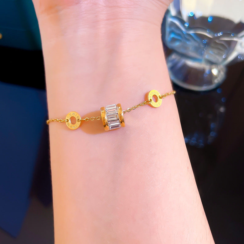 Vintage-Inspired Titanium Steel Letter Pendant Bracelet for Women with Gold Plating and Wavy Texture Design