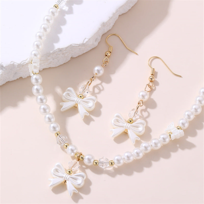 Set di Collana Minimalista per Bambine a Forma di Fiocco e Cuore in Resina con Finitura Placcata, per Età 3-10 Anni