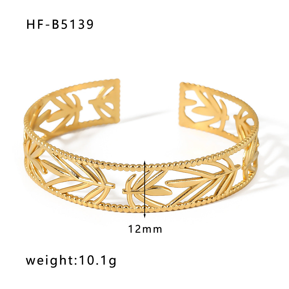 Adjustable Open Bangle Bracelet for Women in Stainless Steel with 18K Gold Plating, Hollow-Out Design, Textured Chain and Irregular Woven Pattern
