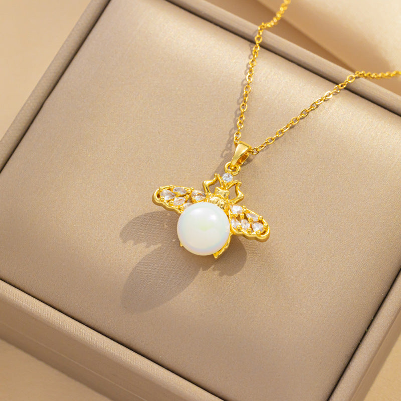 Minimalist Bee-Shaped Titanium Steel Necklace with Mother-of-Pearl Pendant, Electroplated Finish, O-Chain, Lightweight for Women