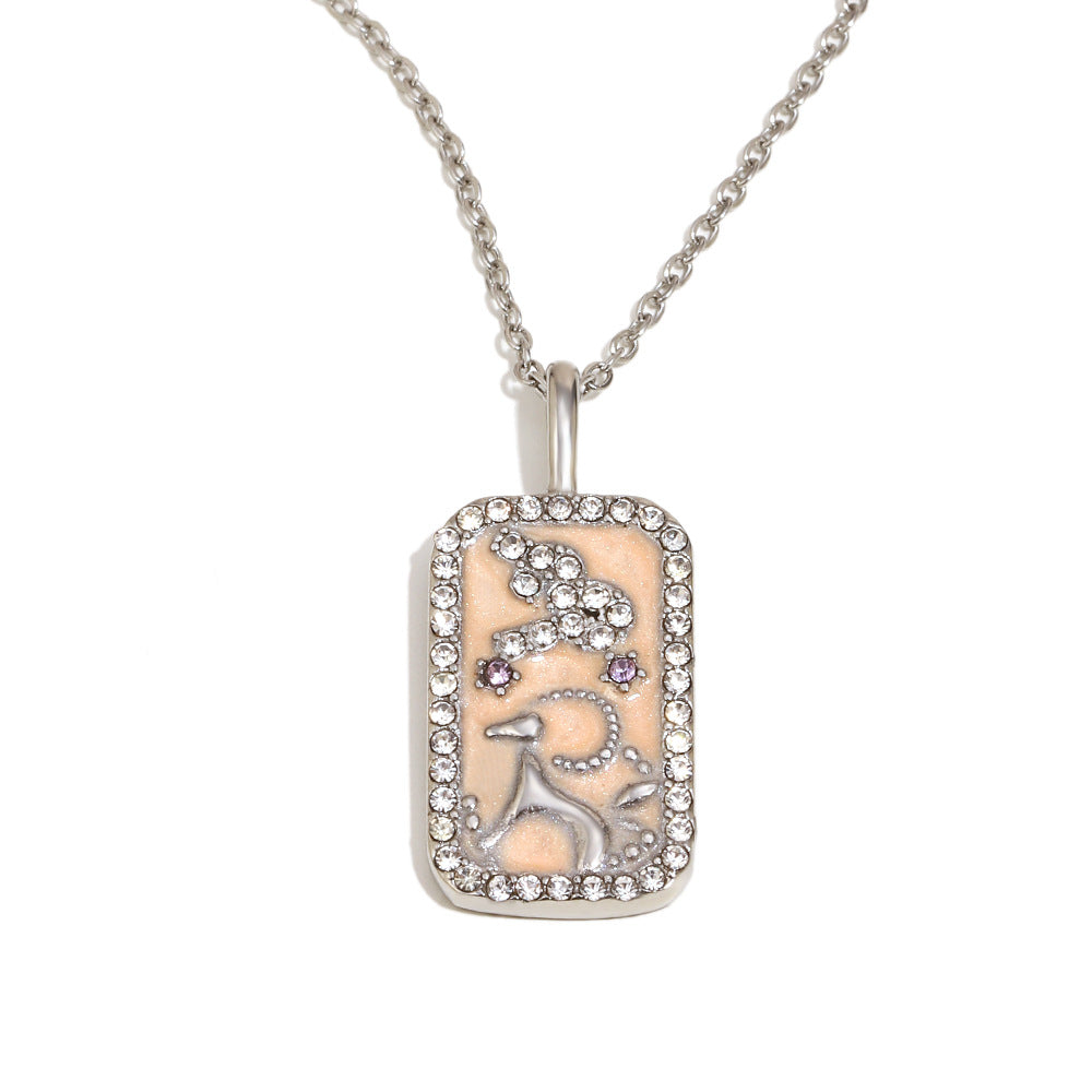 Collana con Pendente Minimalista Costellazione Zodiacale da Donna in Acciaio Inossidabile con Placcatura in Oro 18K e Intarsi in Smalto Dettagli in Strass Completi