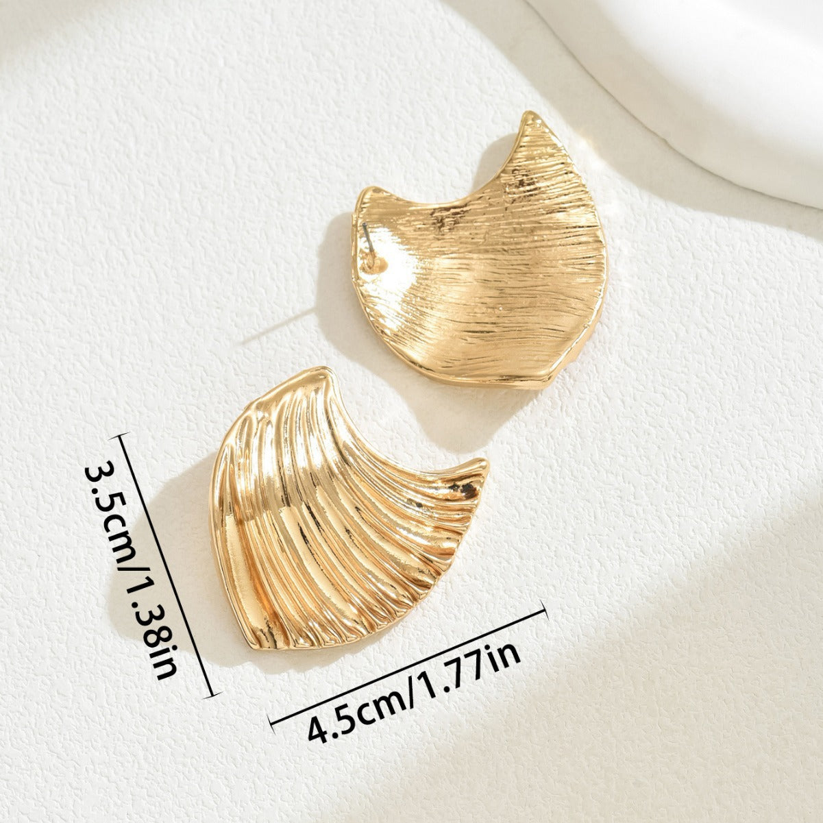 Pendientes con diseño de ondas geométricas, estilo oficina, a la moda, para mujer, de aleación de zinc con acabado galvanizado