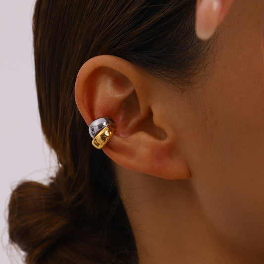 Orecchini a Clip da Donna a Forma di U Geometrici Placcati in Acciaio Inossidabile con Dettaglio ad Anello e Stile Moderno Minimalista