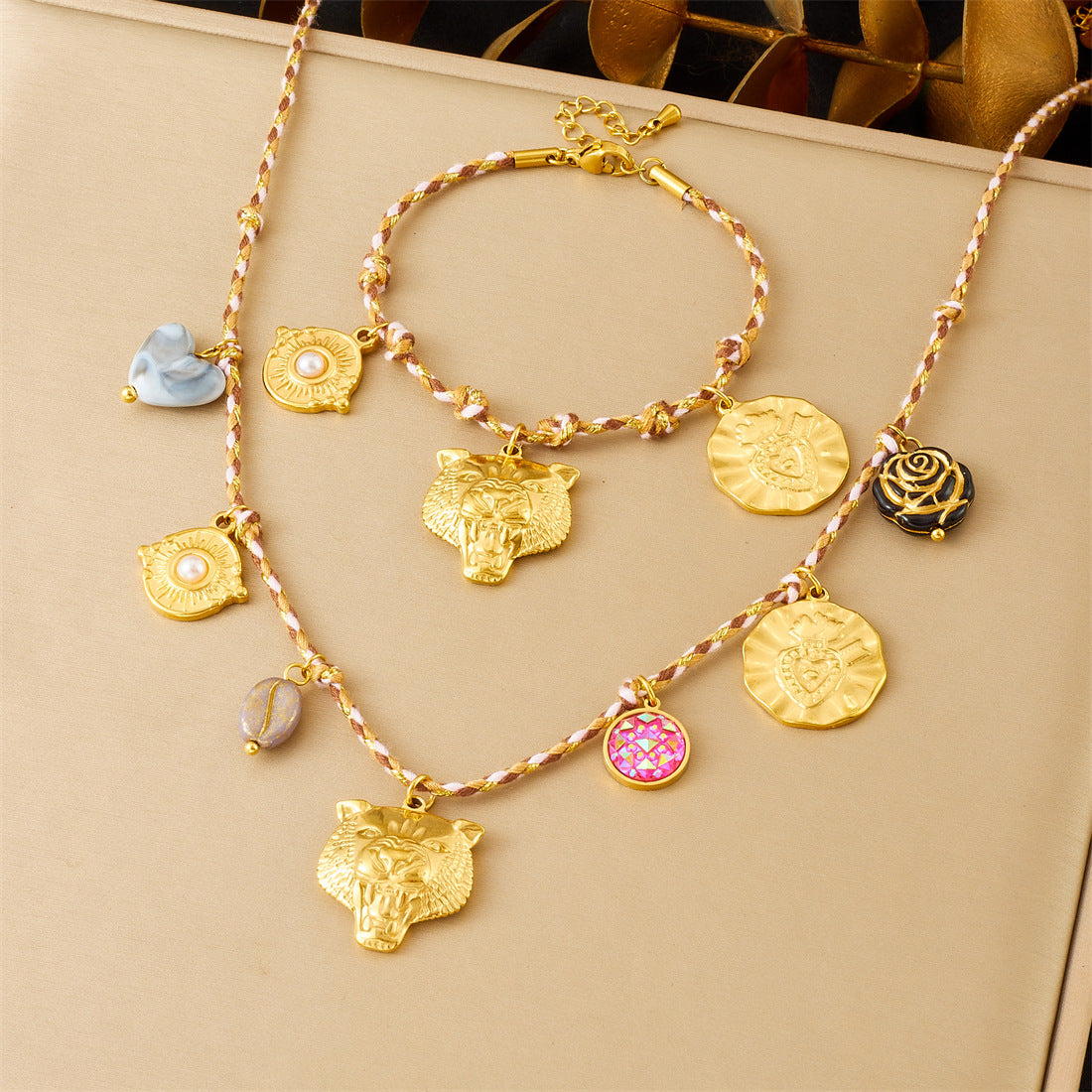 Bohemian Vintage Gold Plated Stainless Steel Rope Chain Floral Pendant Jewelry Set