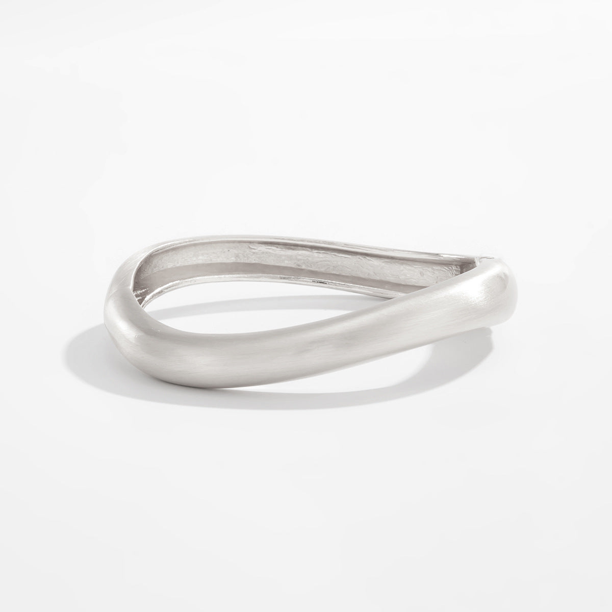 Matte Plated Alloy Oval Geometric Bangle Bracelet for Women