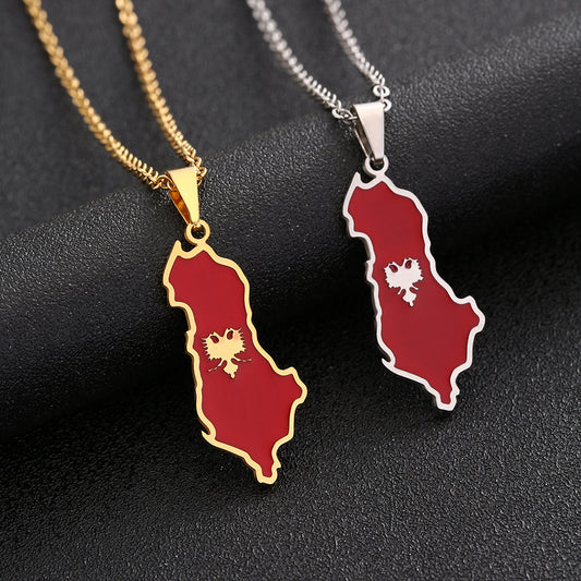Collana con ciondolo a mappa etnica geometrica dell'Albania in acciaio inossidabile con ciondolo in acciaio al titanio e finitura galvanizzata su catena a O per unisex
