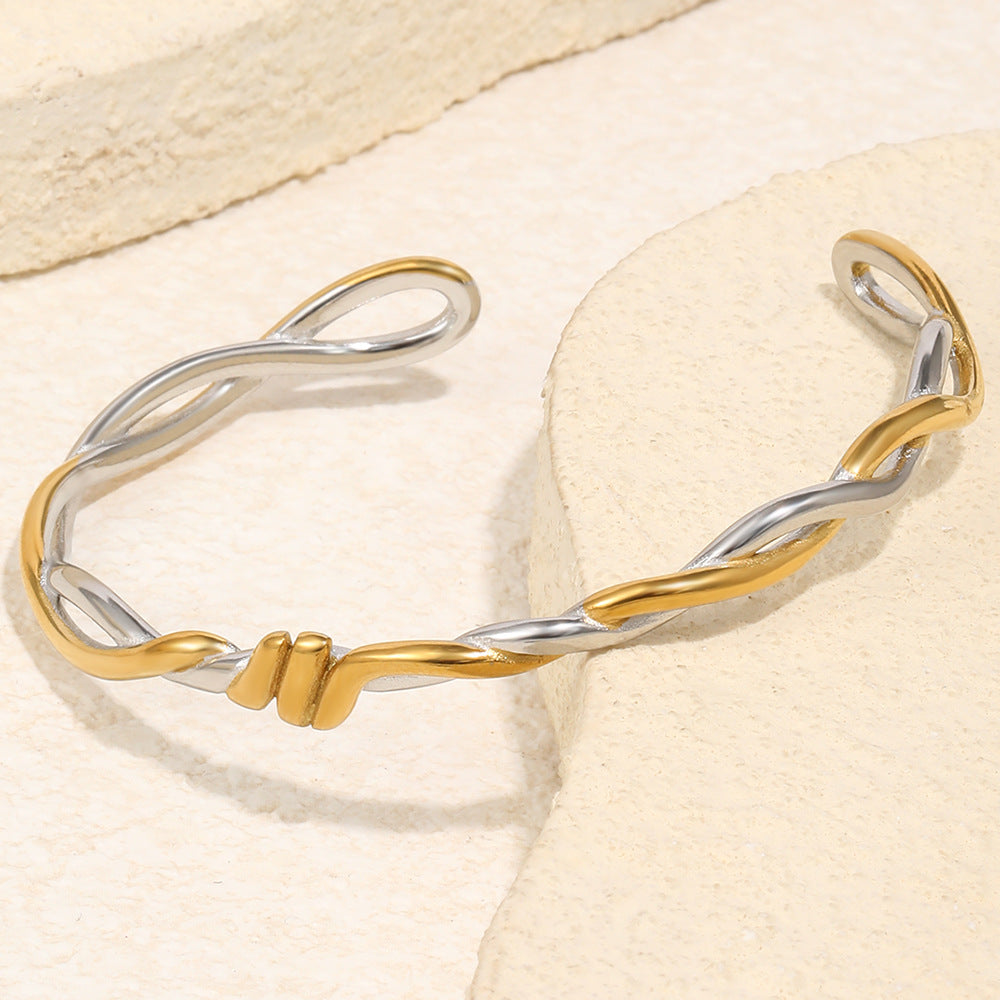 Elegant 18K Gold Plated Stainless Steel Geometric Knot Bangle