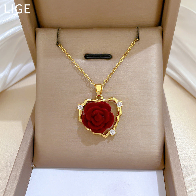 Sweet Elegant Heart Floral Rhinestone Titanium Steel Necklace Unisex Cable Chain