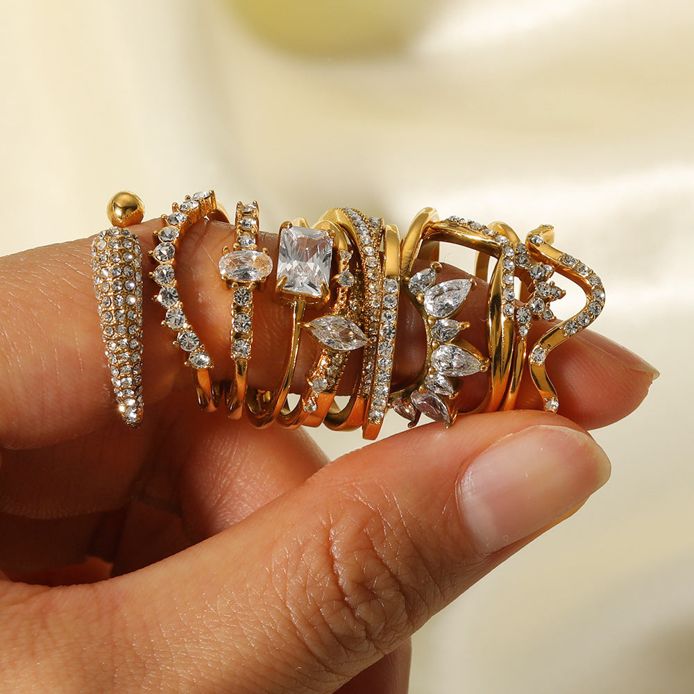 Minimalist French-Inspired Geometric Crown-Shaped Stainless Steel Ring with Zircon Inlay and 18K Vacuum Gold Plating for Women