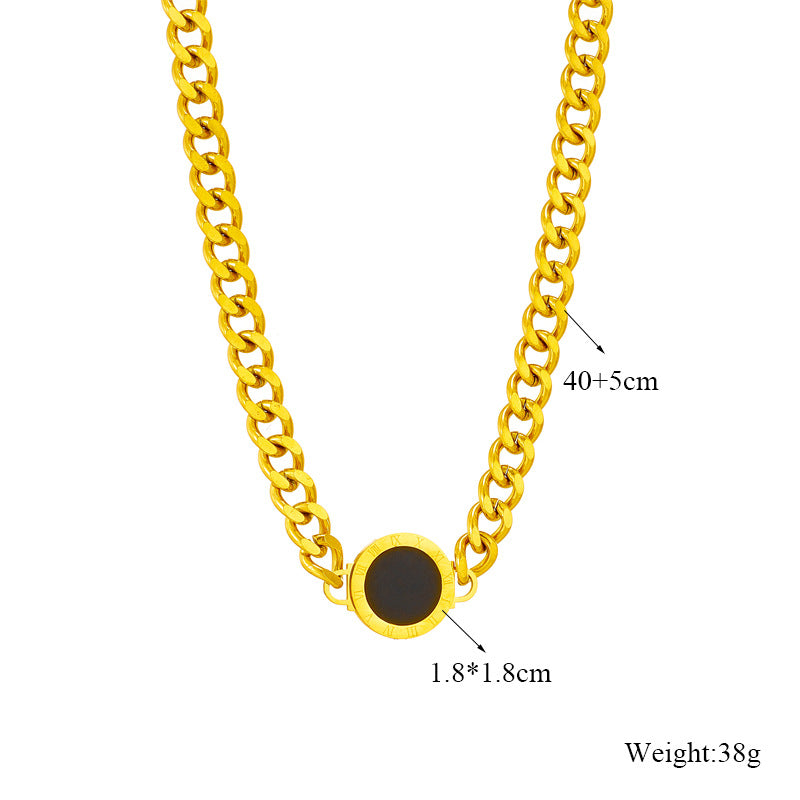 Collana Pendente Punk Minimalista Geometrica in Acciaio al Titanio con Finitura Placcata e Maglie a Catena
