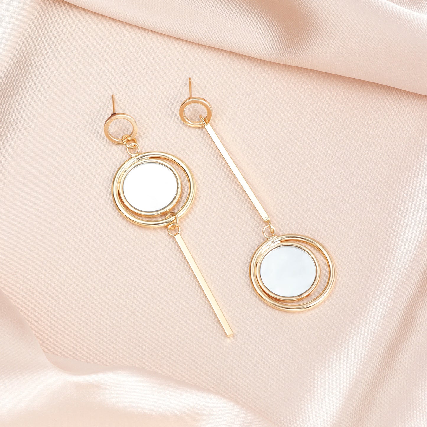Minimalist Geometric Mirror-Finish Plated Alloy Ear Cuffs and Studs for Women