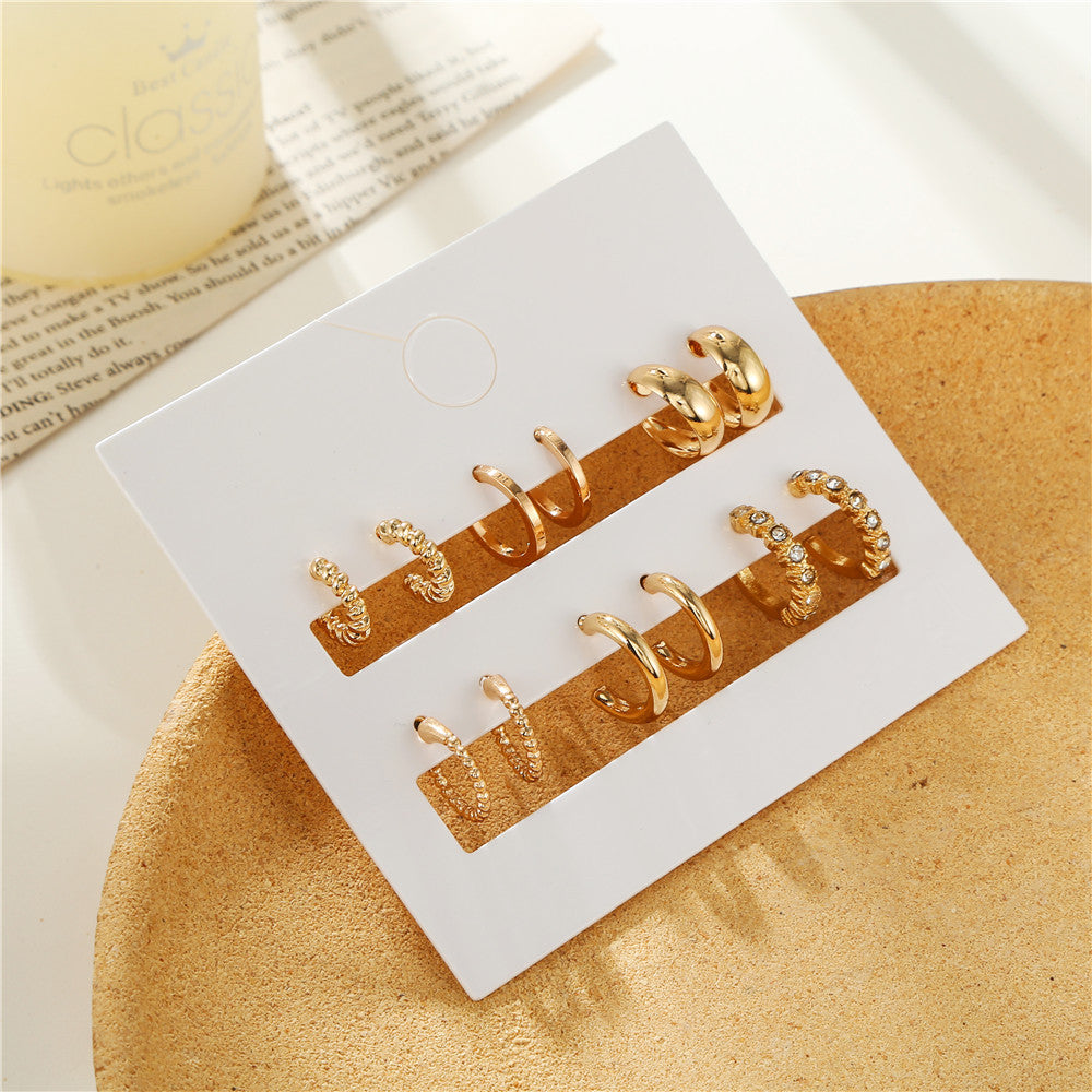Minimalist Sweet Geometric Round Rhinestone Inlay Alloy C-Shape Earrings for Women
