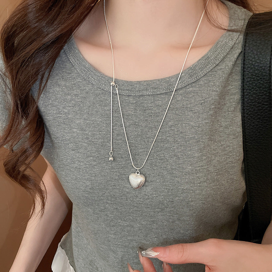 Collana con ciondolo a goccia minimalista dai toni freddi in lega placcata per donna, catena per maglione casual