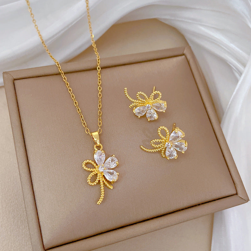 Luxury Fresh and Sweet Plated Brass Zircon Micro-Pave Earrings and Necklace Set