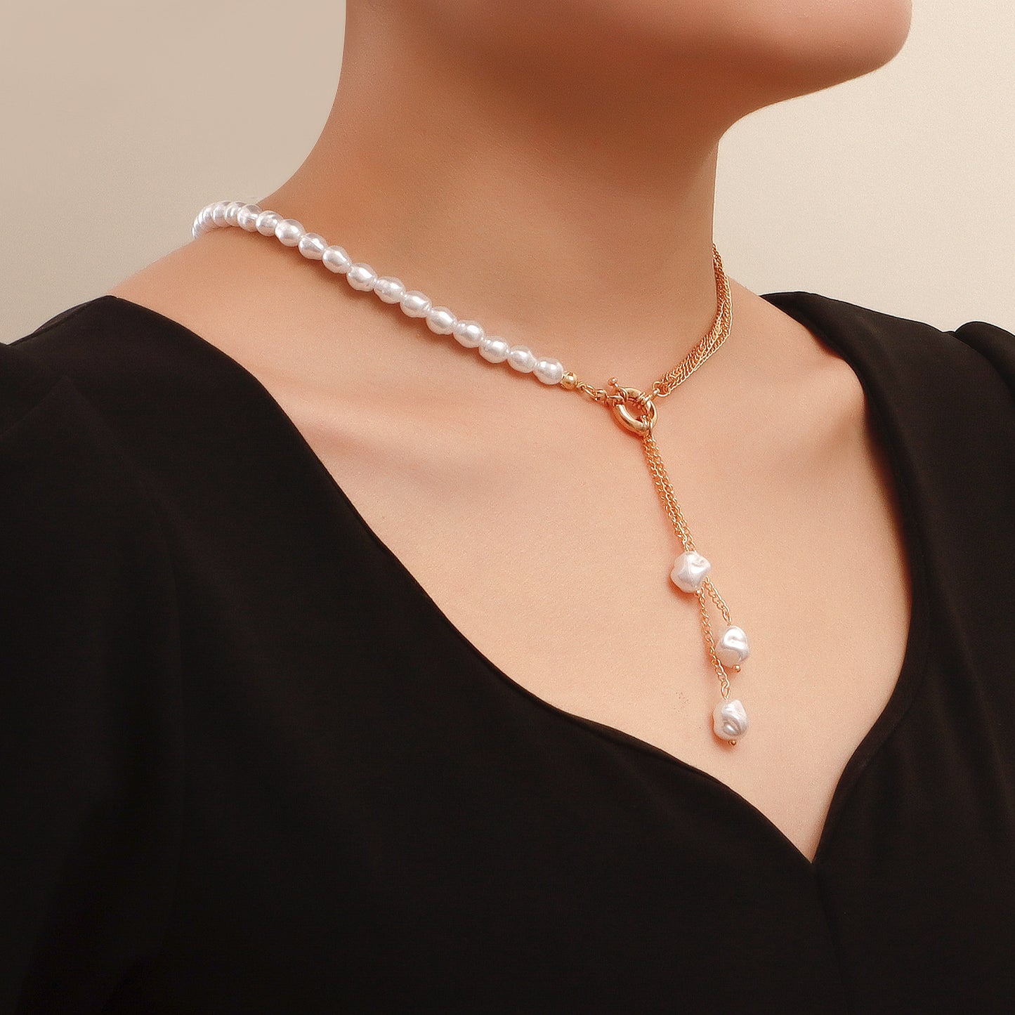 Asymmetrical Geometric Pendant Necklace with Pearl-Effect Tassels and Plated Alloy Chain for Women