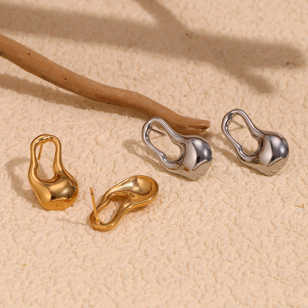 Pendientes de tachuela con diseño geométrico minimalista, chapados en oro de 18 quilates, de acero inoxidable, con forma de lágrima irregular y hueca para mujer