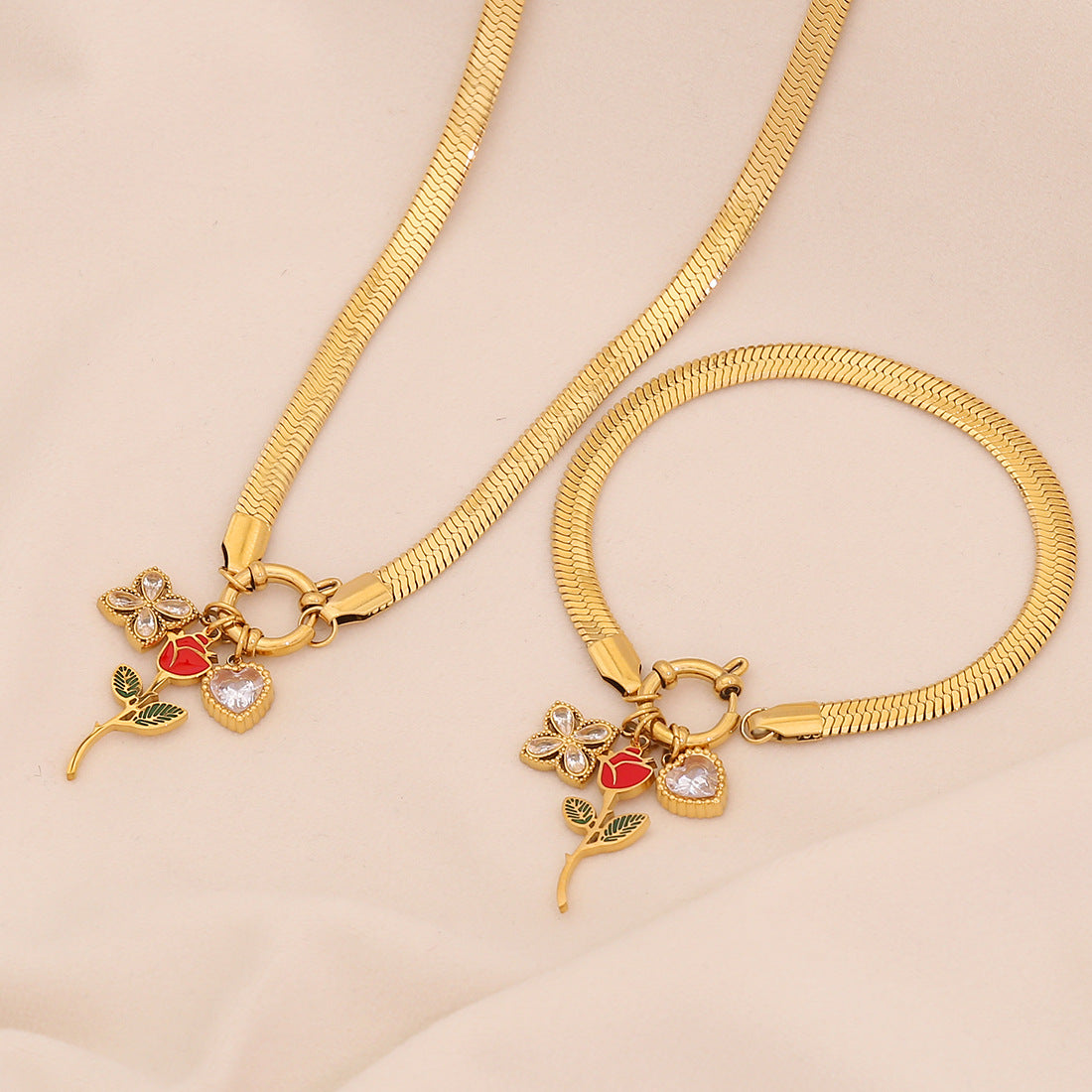 Elegante Collana da Donna con Ciondolo a Cuore Floreale in Acciaio Inossidabile e Goccia d'Olio