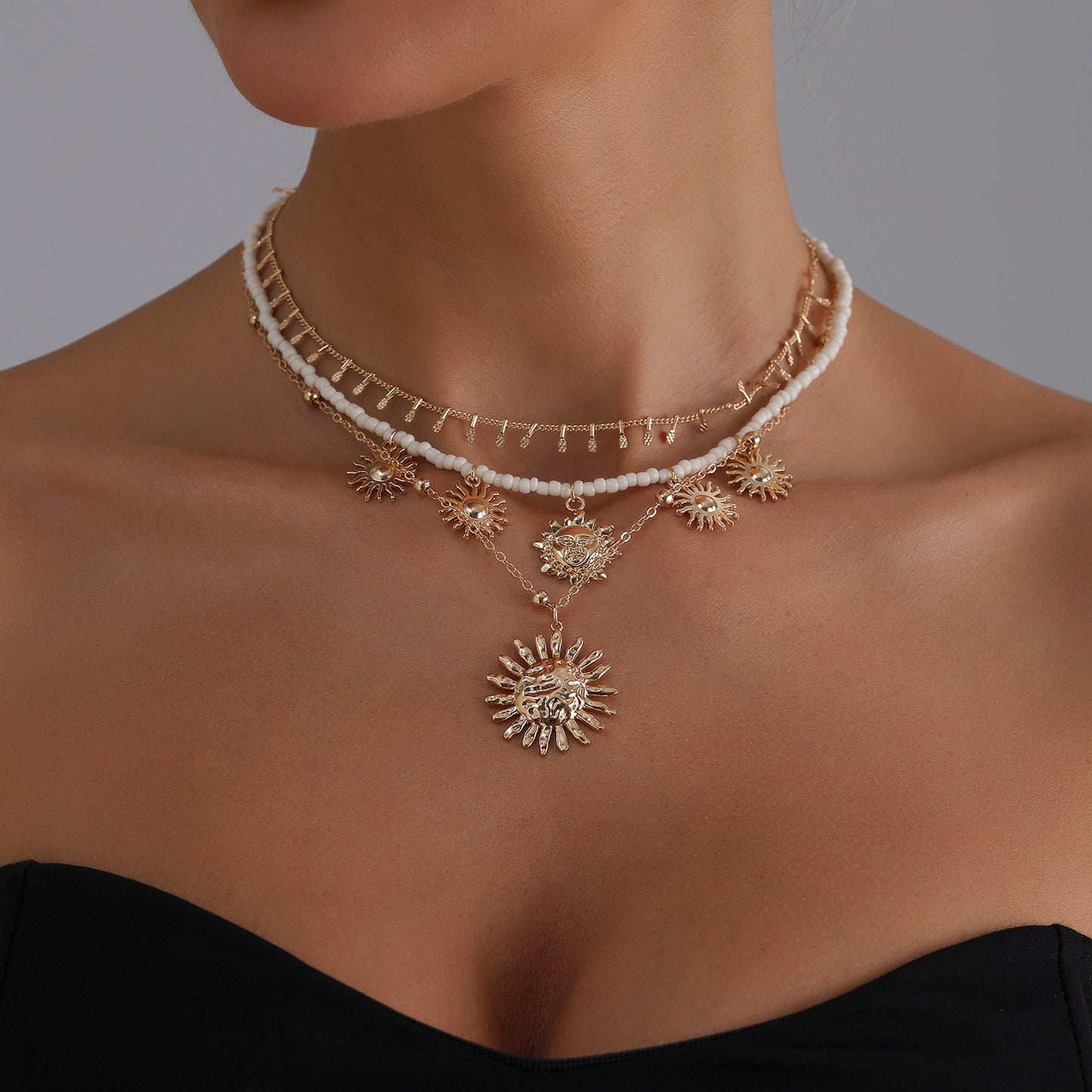 Bohemian Vintage Sun and Smiley Face Pendant Necklace in Alloy with Plating Finish for Women