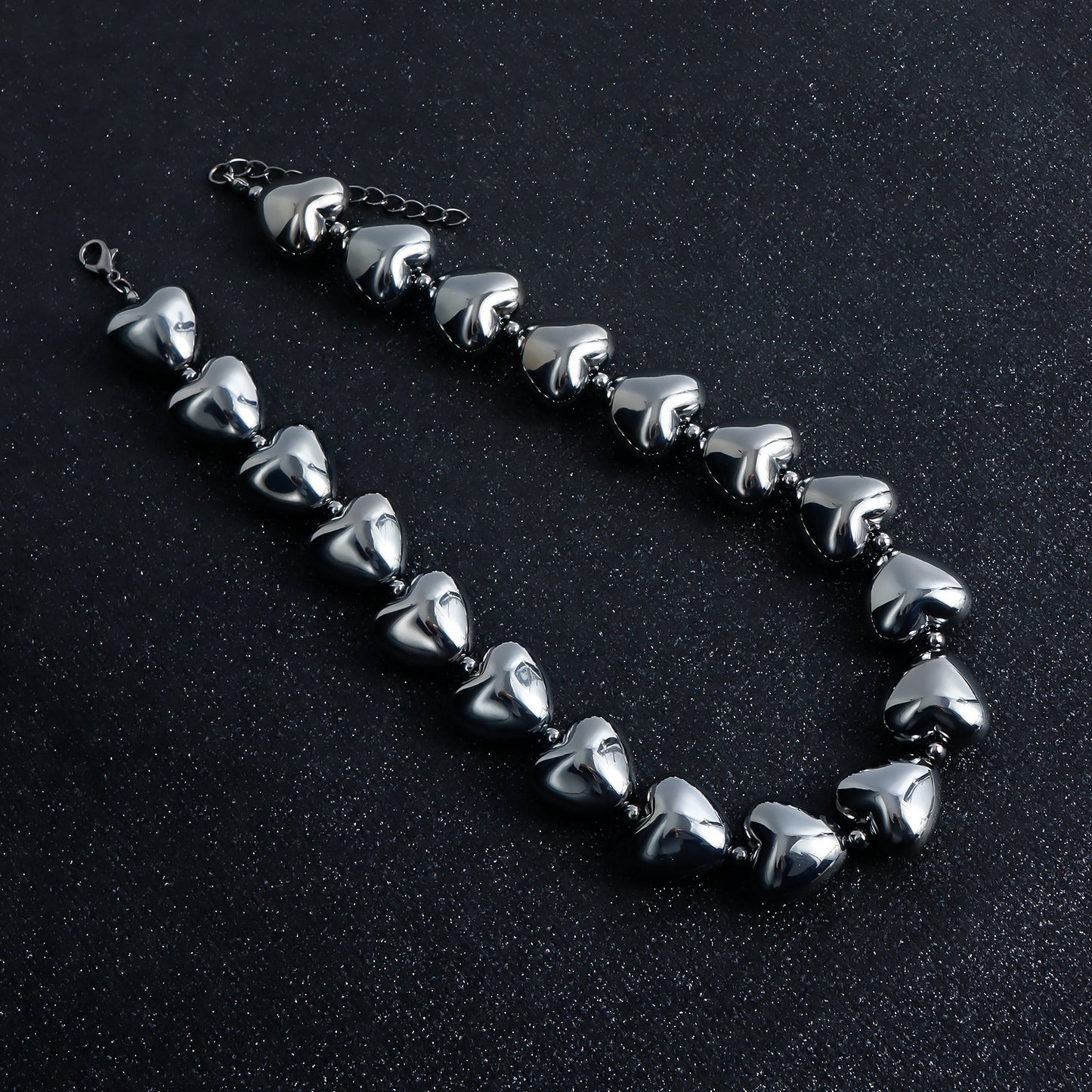 Collar con dije de corazón 3D dulce y atrevido con acabado galvanizado para mujer, cadena con relicario
