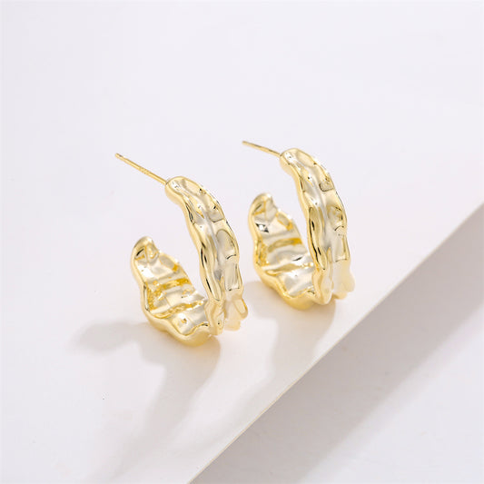 Pendientes con Patrón de Onda Geométrica Irregular en Cobre con Baño de Oro de 14K y Postes de Plata de Ley 925, Pendientes de Lujo de Moda para Mujer