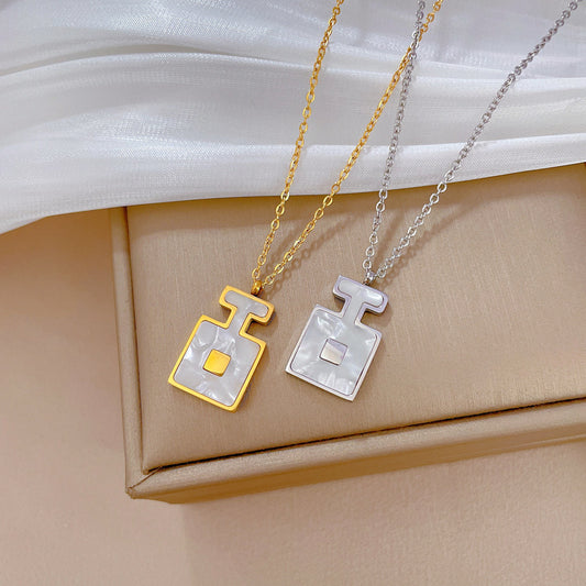 Minimalist Geometric Titanium Steel Necklace with Gold-Plated Shell Pendant for Women and Men