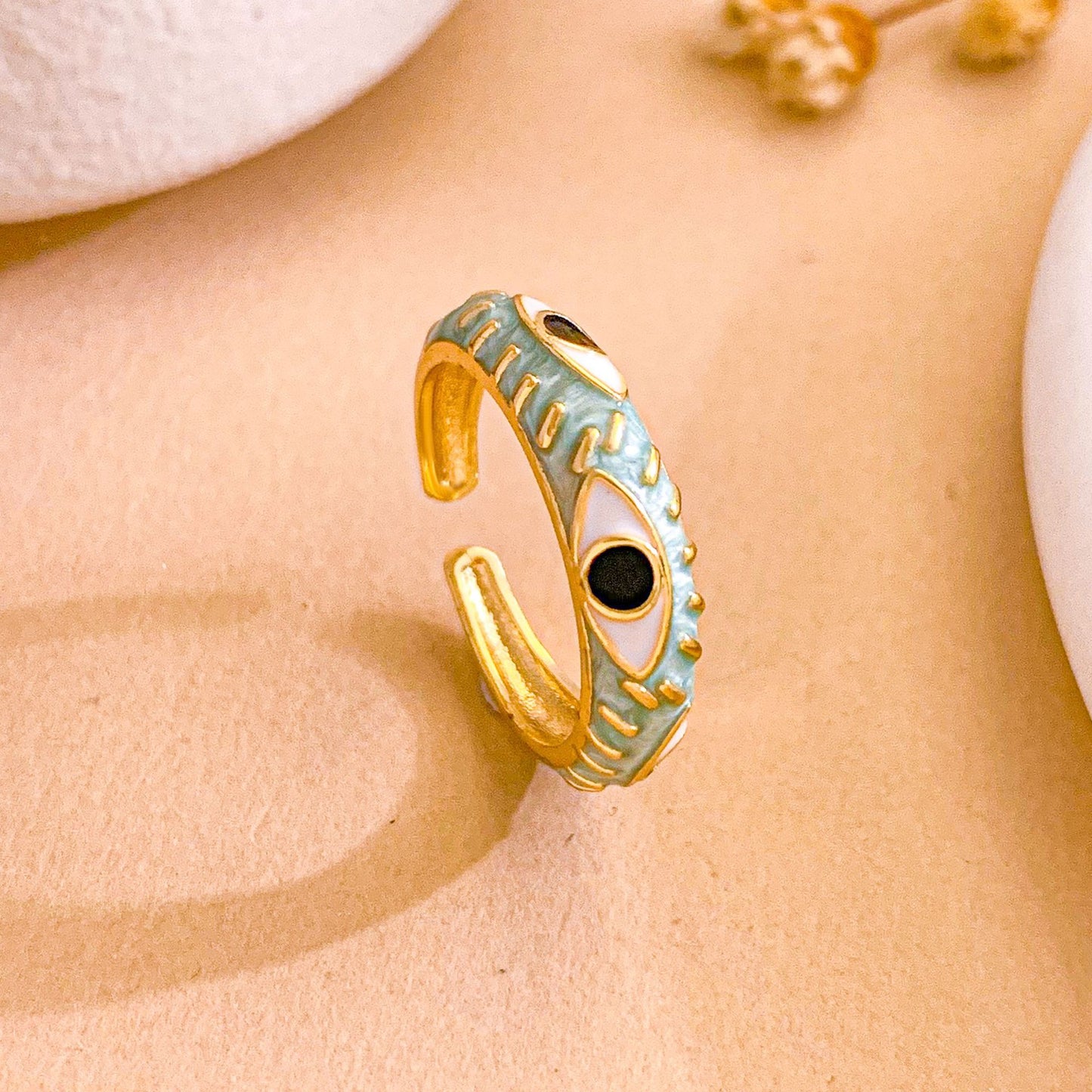 Minimalist Gold Plated Brass Open Ring with Heart and Checkered Pattern for Women