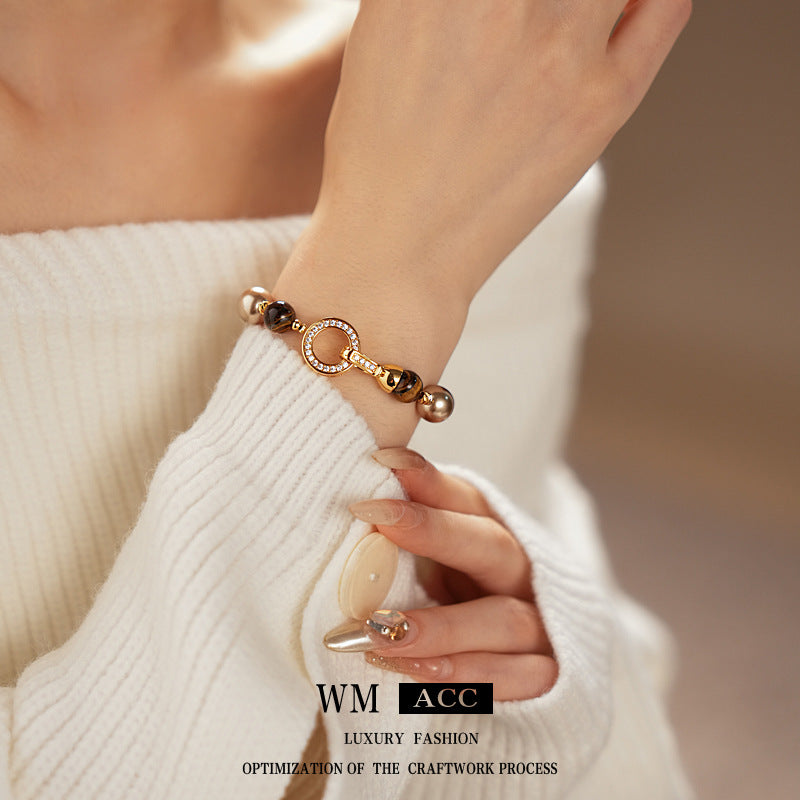 Vintage Geometric Bracelet in Copper with Gold Plating for Women, Elegant Office-Ready Hand Jewelry