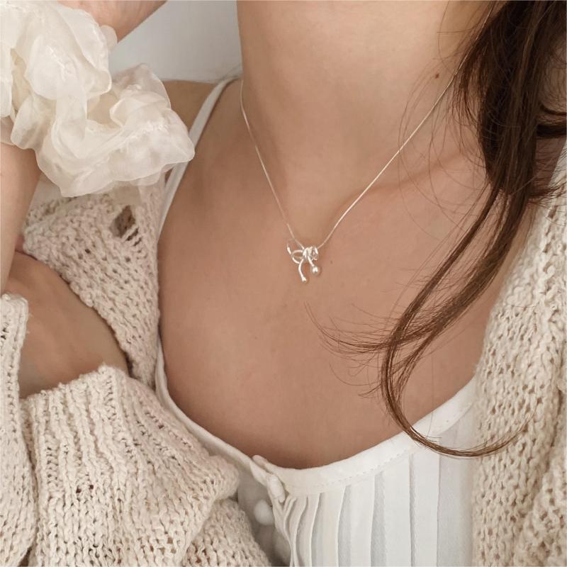 Sweet Minimalist Bow Knot Necklace in 925 Sterling Silver with Geometric Accent
