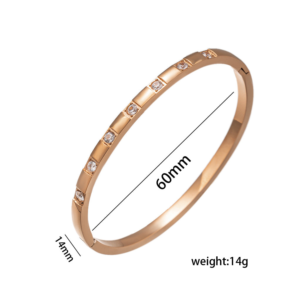 Minimalist Stainless Steel Electroplated Hypoallergenic Bracelet with Zircon Inlay and Oval Geometric Design