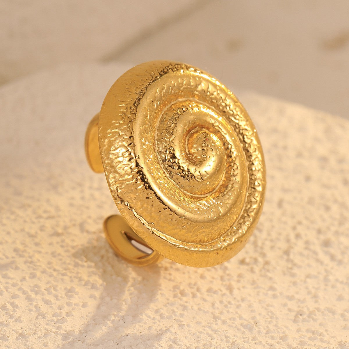 Anello da donna in acciaio inossidabile a forma di stella marina e conchiglia, con finitura galvanica