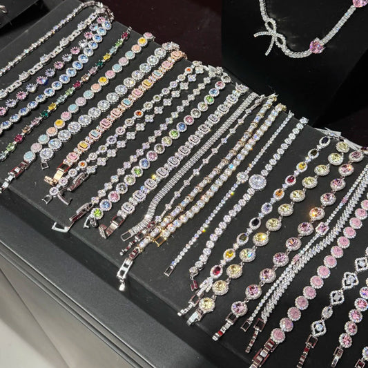 Vintage Luxury Floral Rhinestone Inlay Plated Brass Bracelet for Women