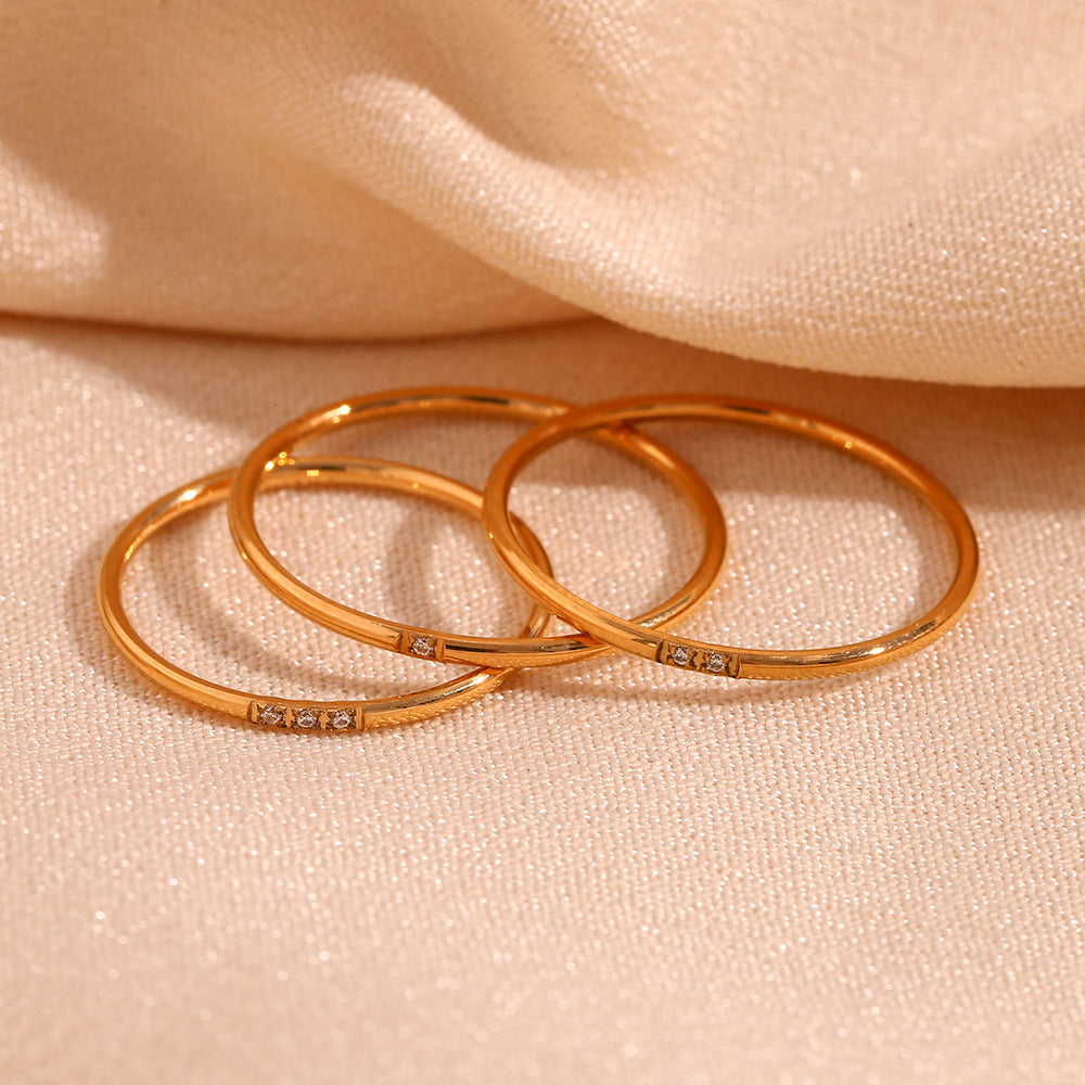 Minimalist Geometric Titanium Steel Ring for Women with 18K Gold Plating and Micro-Pavé Detail