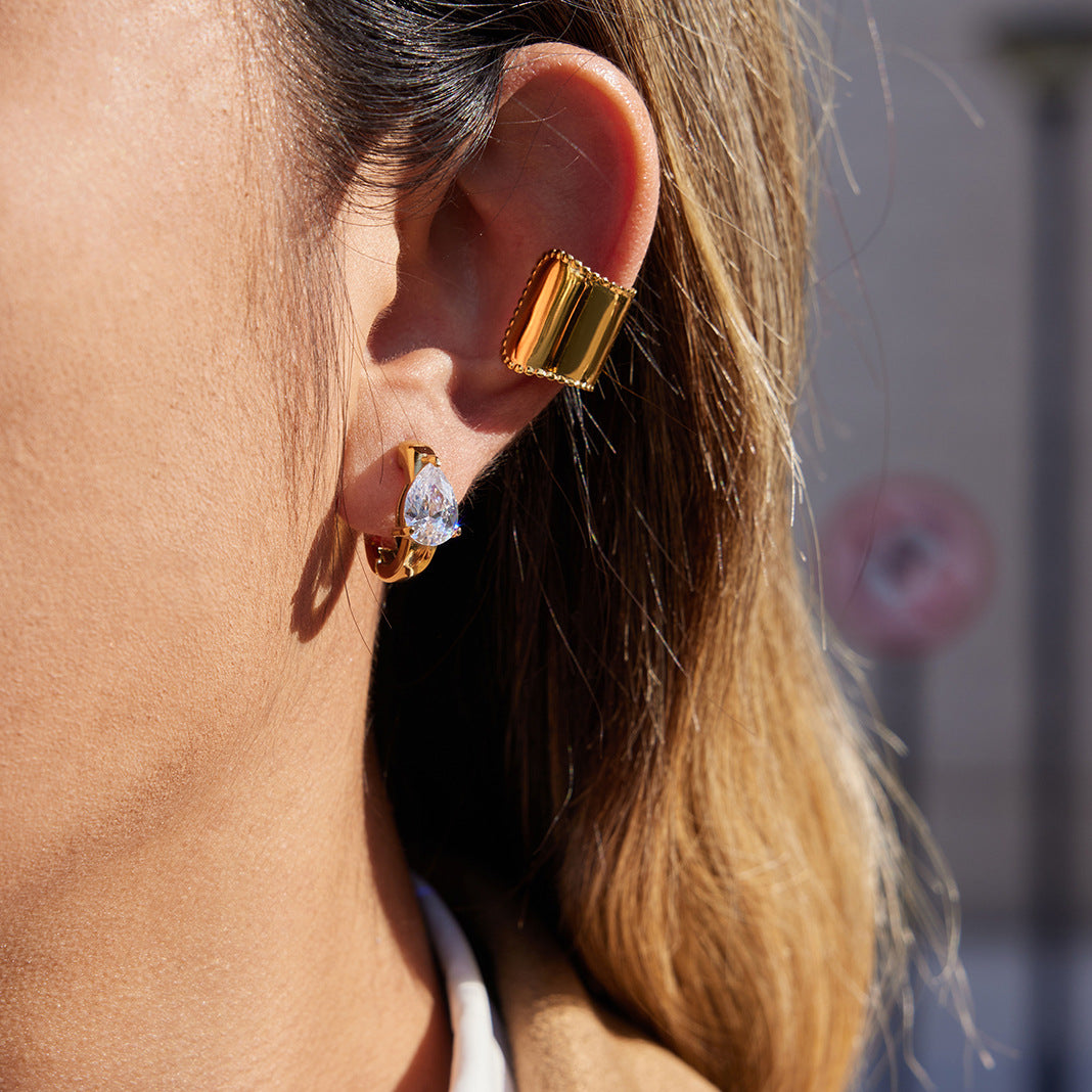 Pendiente de oreja con forma de C geométrica minimalista para mujer, aretes de lujo de acero inoxidable chapado