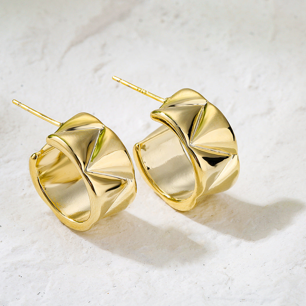 Minimalist Geometric C-Shaped Copper Earrings with 18K Gold Plating for Women