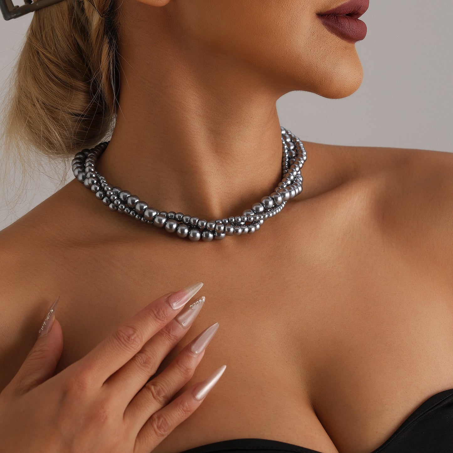 Gargantilla geométrica en forma de U de aleación con acabado galvanizado para mujer, a la moda