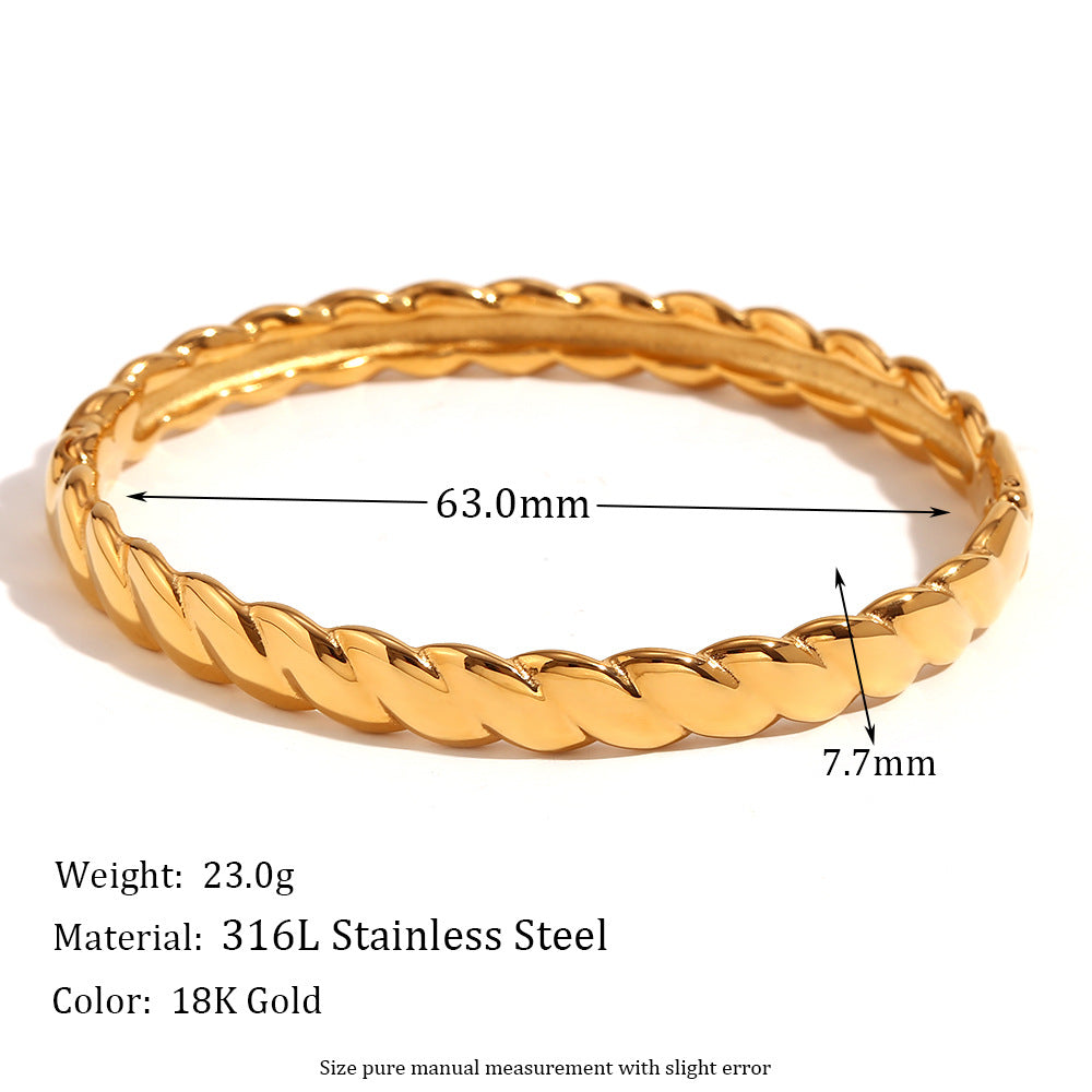 Minimalist Wheat Sheaf Bracelet in Stainless Steel with 18K Gold Plating, Flat Twisted Chain Design with Lobster Clasp