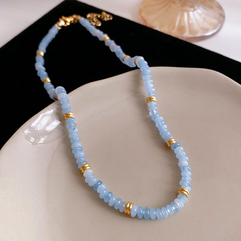 Collana Sweet Dopamine con perle barocche in lega di zinco con finitura placcata e ciondolo geometrico, delicata catena a clavicola da donna