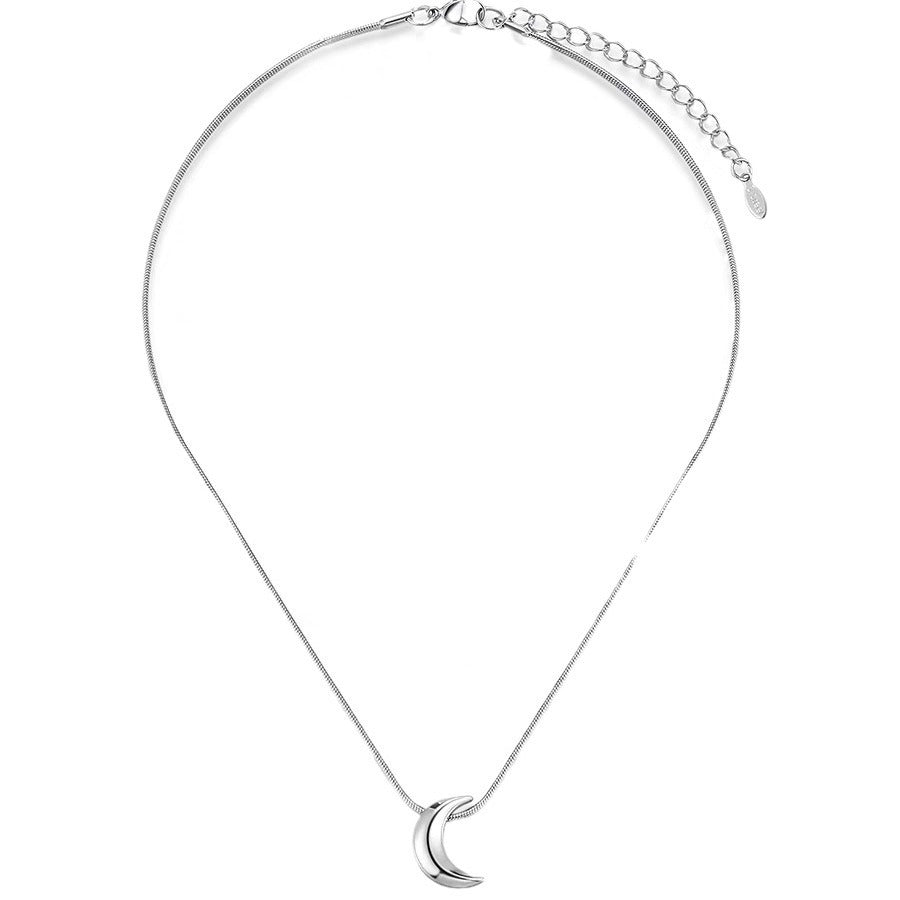 Collar minimalista elegante de luna creciente para mujer, cadena de serpiente pulida de acero de titanio, delicado collar de clavícula, cadena de suéter para capas