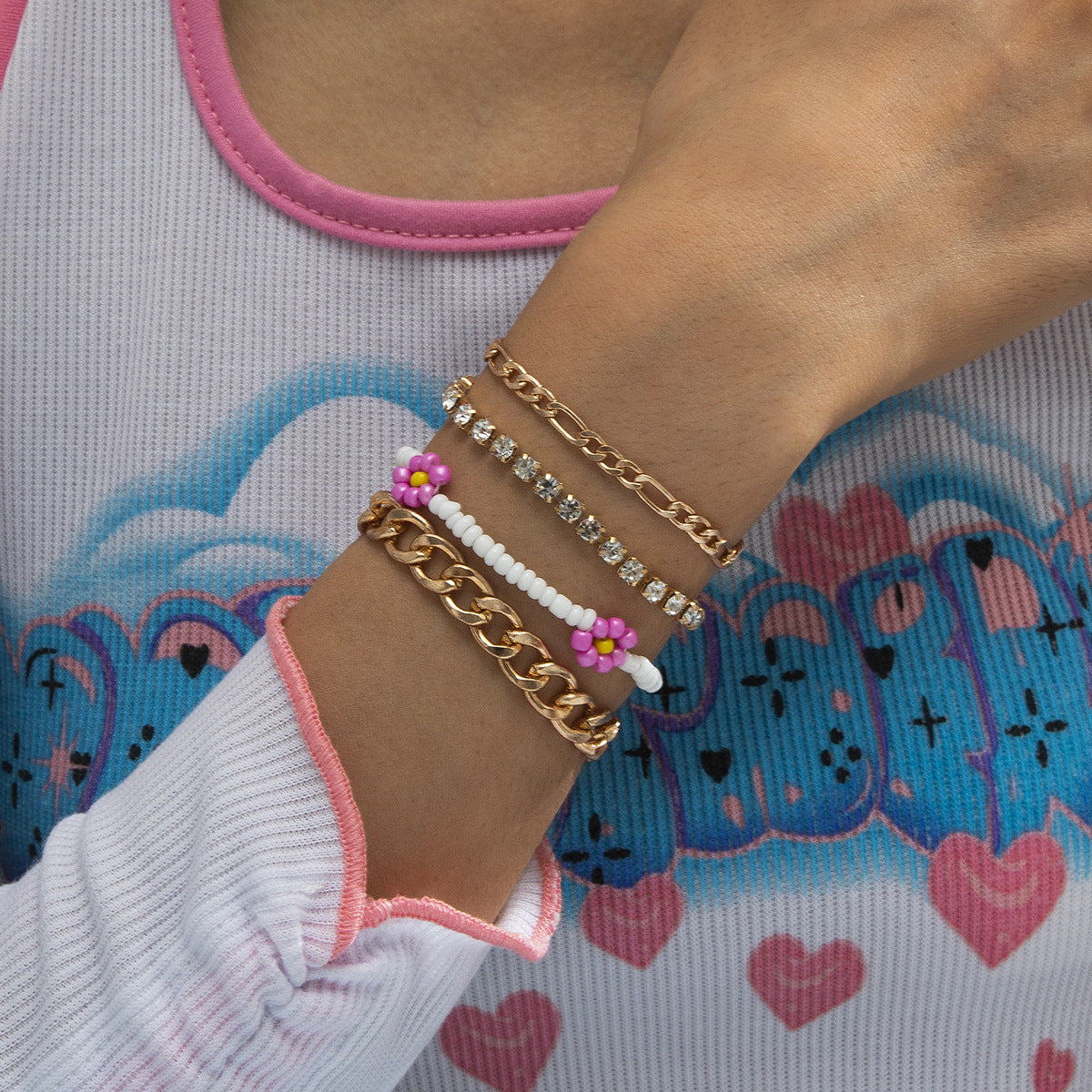 Set di braccialetti con ciondolo a margherita bohémien e catena geometrica cava per donna, gioielli da mano impilabili dolci e audaci