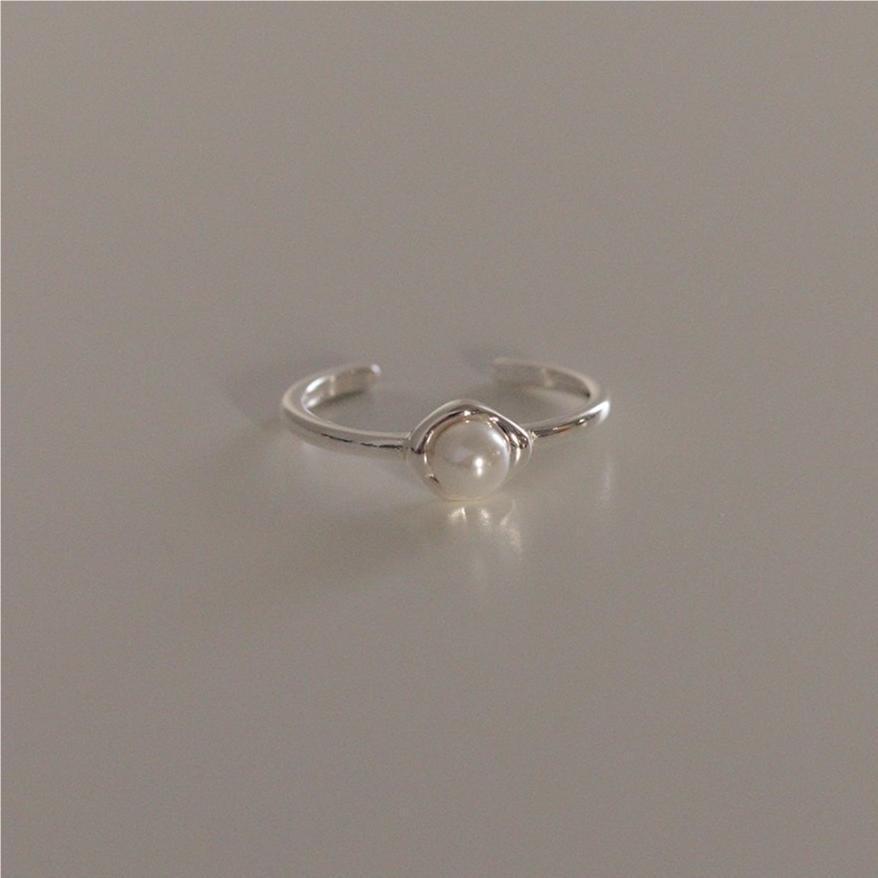 Minimalist Heart-Shaped 925 Sterling Silver Ring with Pearl Inlay for Women