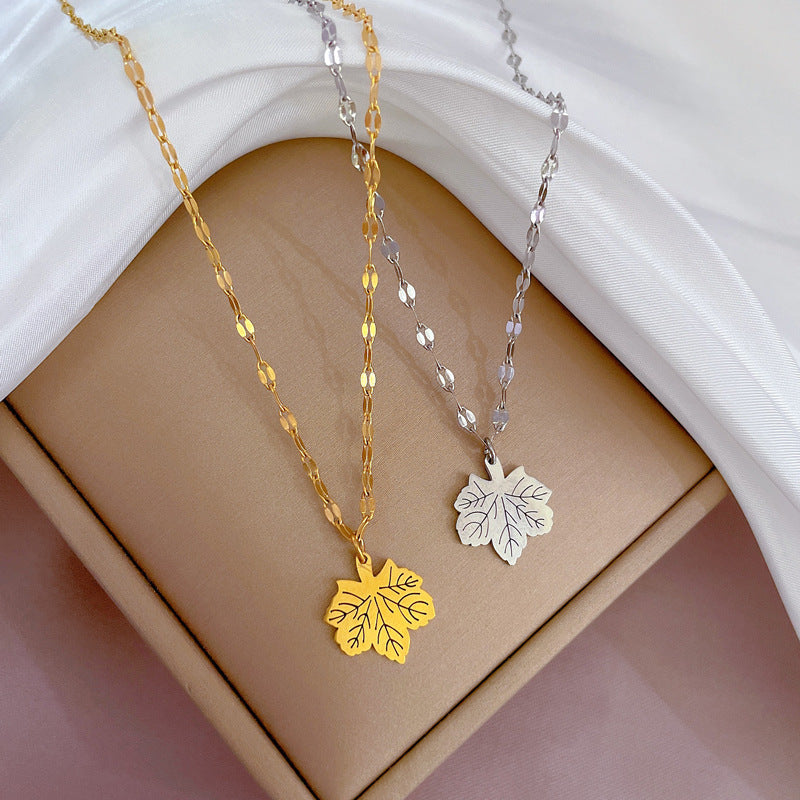 Minimalist Elegant Gold Plated Titanium Steel Maple Leaf Geometric Necklace for Women and Men