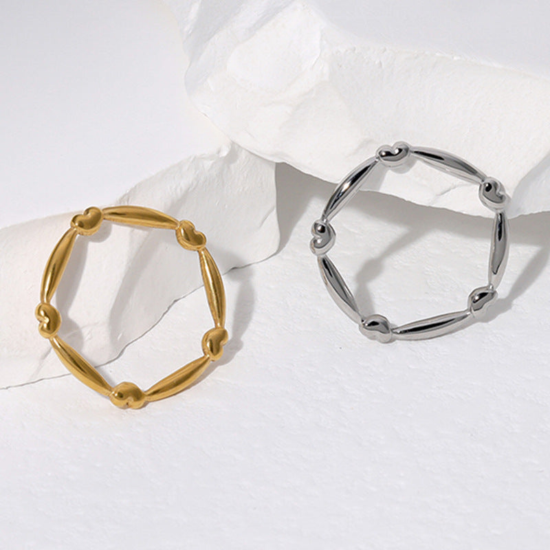 Anello da donna in acciaio inossidabile a forma di cuore, minimalista, con finitura galvanica