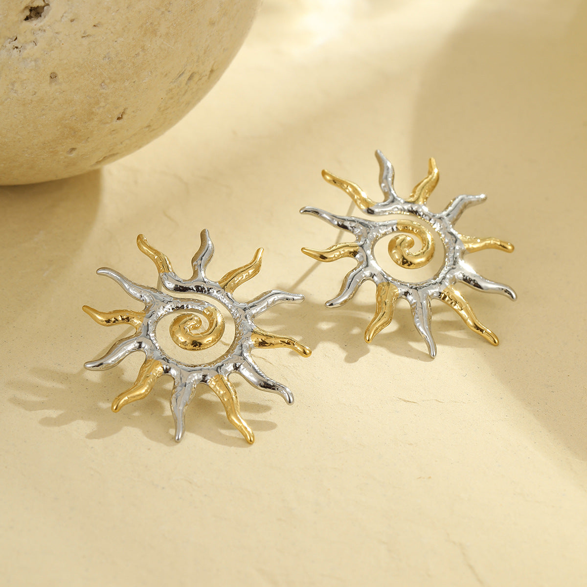 Vintage-Style Sunflower-Shaped 18K Gold-Plated Stainless Steel Earrings for Women