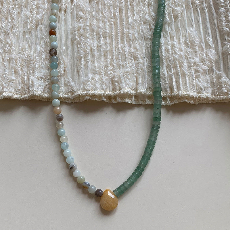 Collana Sweet Dopamine con perle barocche in lega di zinco con finitura placcata e ciondolo geometrico, delicata catena a clavicola da donna
