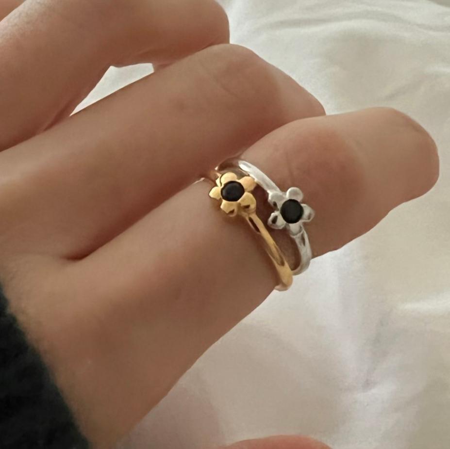 Minimalist Floral Sunflower-Shaped S925 Sterling Silver Ring for Women